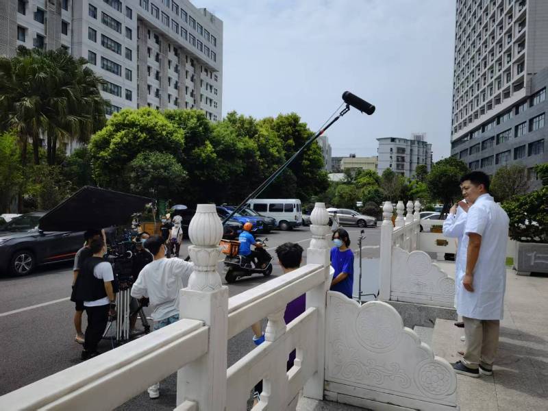 南安市广告片拍摄公司低成本实现高规格制作的诀窍